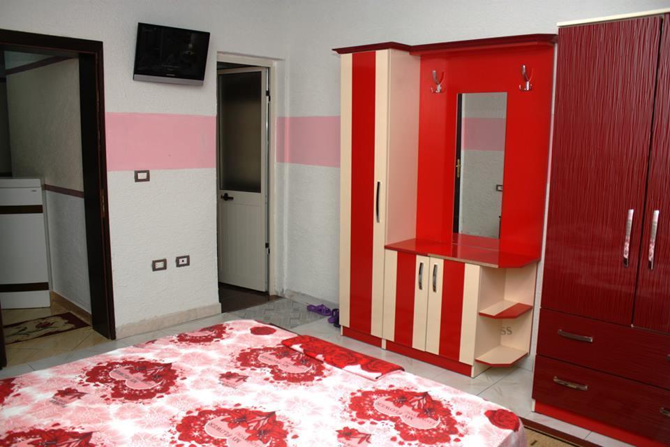 Hotel Buza New Shtoj Zimmer foto