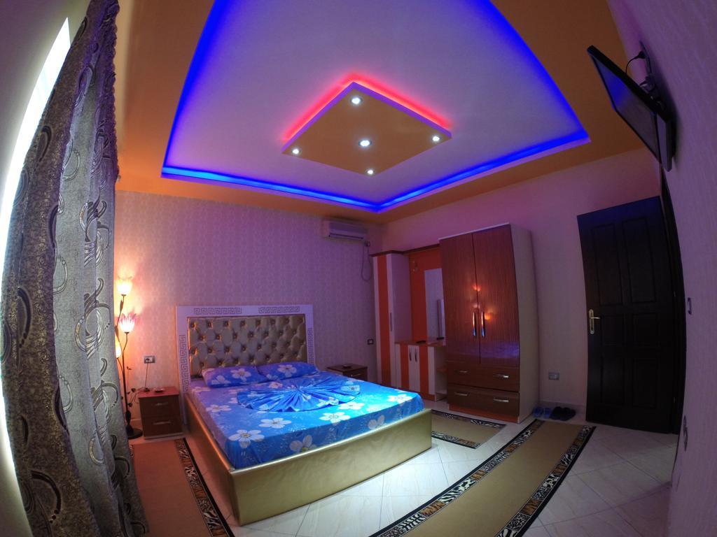 Hotel Buza New Shtoj Zimmer foto