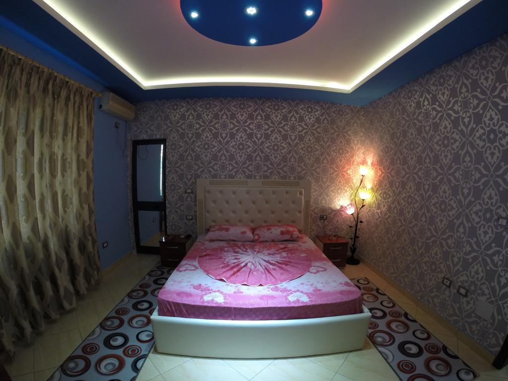 Hotel Buza New Shtoj Zimmer foto